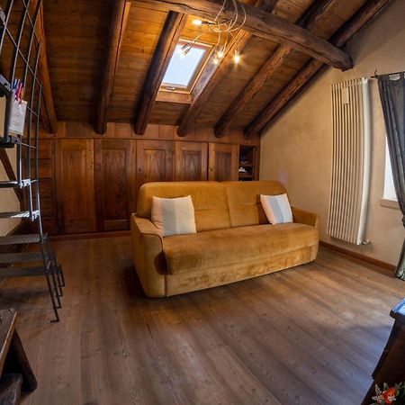 Aosta Con Vista - Appartamento In Centro Eksteriør billede