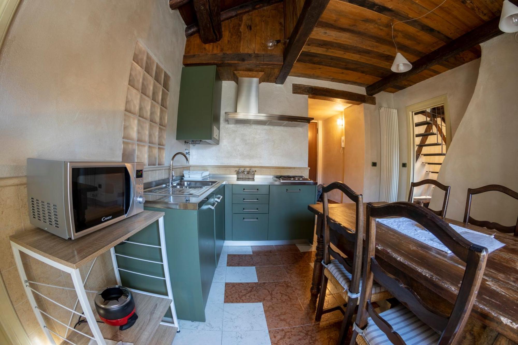 Aosta Con Vista - Appartamento In Centro Eksteriør billede